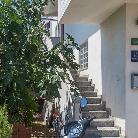 Apartmani Suzi Pula Dış mekan fotoğraf